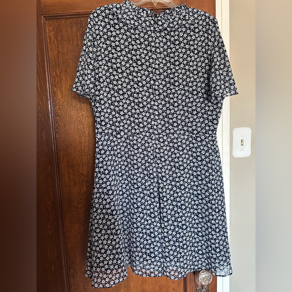 Ralph Lauren Black and White Floral Dress - Picture 5 of 6